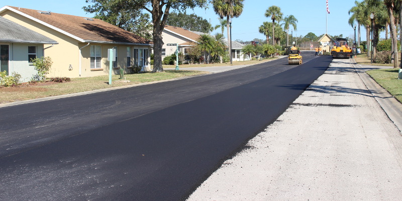 Blacktop Driveway in Clermont, Florida