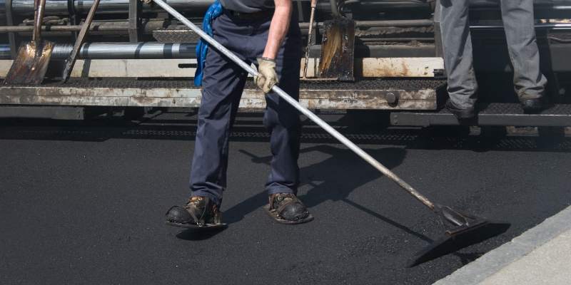 Three Signs You Need Asphalt Resurfacing